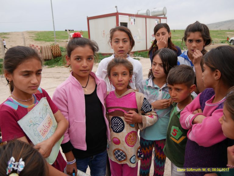 24.1.18:Die Vergessenen – Êzîd*innen im Nordirak (Fotovortrag)
