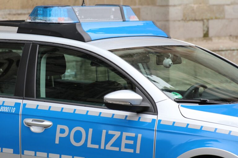 Polizeieinsatz aufklären!