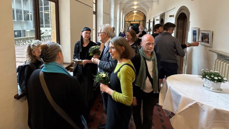 Volles Haus in der GRÜNEN Galerie.