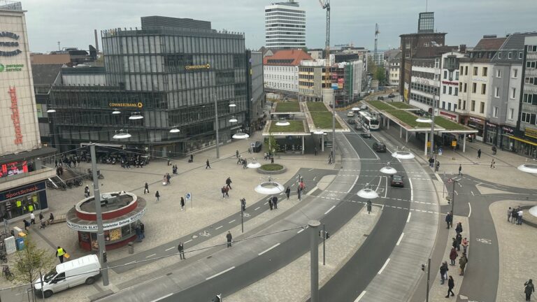 Grün für den Jahnplatz
